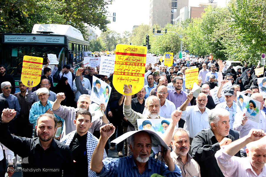 İranda Səudiyyə Ərəbistanı əleyhinə aksiyalar keçirilib
