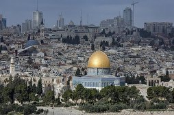 بطريرك القدس يدين الإساءة إلى الإسلام والنبي محمد (ص)