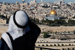 UK Urged Not to Move Embassy to Al-Quds