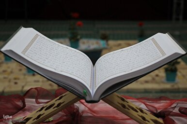 Thousands of Iranian Inmates Memorized Quran During Imprisonment: Official