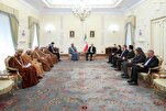 El presidente destaca los esfuerzos de Irán para promover la paz y la seguridad en el mundo musulmán
