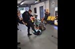 'Racista e islamófobo': indignación por la violenta agresión policial a hombres musulmanes en el aeropuerto de Manchester
