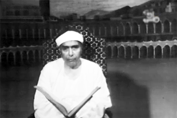 تلاوت اکبرالقرا از سوره مریم(س)