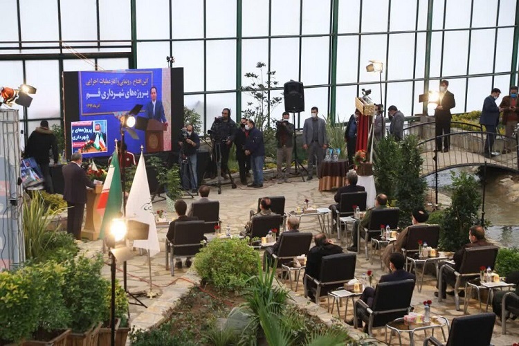 باغ پرندگان قم افتتاح شد باغ پرندگان قم افتتاح شد