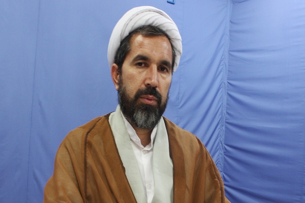 ارتكاب گناه پىدرپى سبب فاصله گرفتن از ایمان و تقوا میشود ارتكاب گناه پىدرپى سبب فاصله گرفتن از ایمان و تقوا میشود