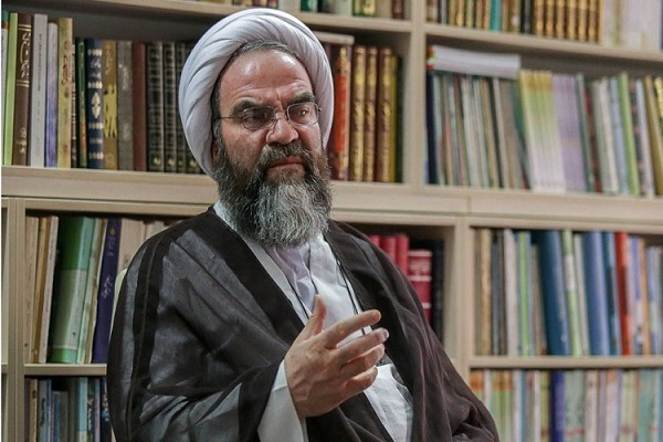 زنان و کودکان افغان طعمه استعارگران شدند/ حوزه‌های علمیه فریاد بکشند