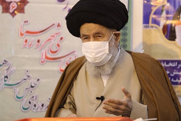 همه آحاد جامعه در انتخابات شرکت کنند