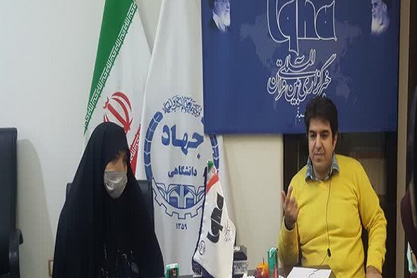 حسین حجت پناه جامعه شناس صدیقه صدیق تقی زاده مدیرکل امور بانوان و خانواده استانداری قم  حسین حجت پناه جامعه شناس صدیقه صدیق تقی زاده مدیرکل امور بانوان و خانواده استانداری قم