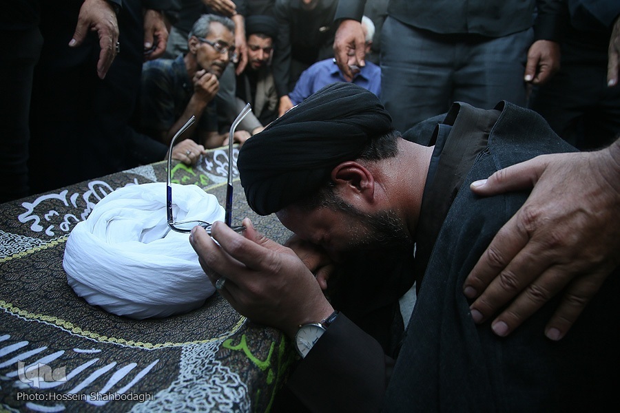 درگذشت استاد شهیدی پور درگذشت استاد شهیدی پور