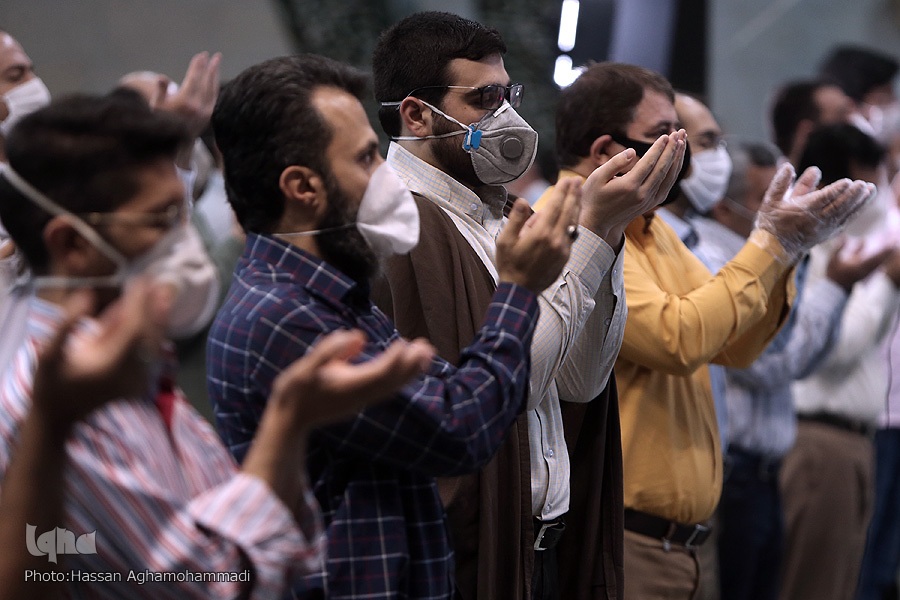 نمازگزاران عید فطر حتی در فضای باز ماسک بزنند