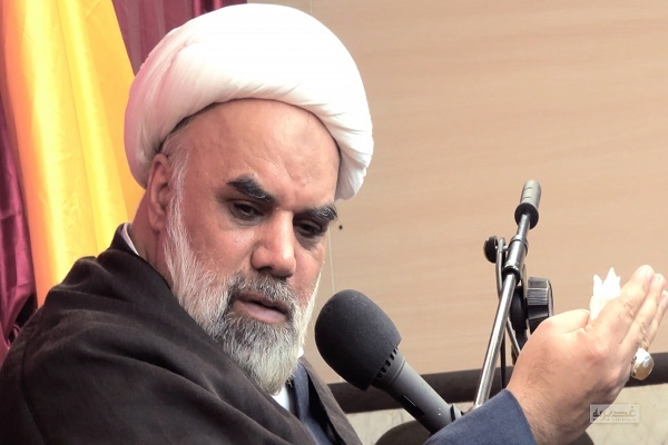 تابع مقدرات الهی باشید