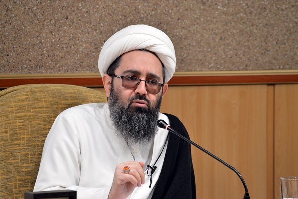 حجت‌الاسلام والمسلمین محمدحسین ملک‌زاده استاد دروس خارج فقه و اصول حوزه علمیه قم