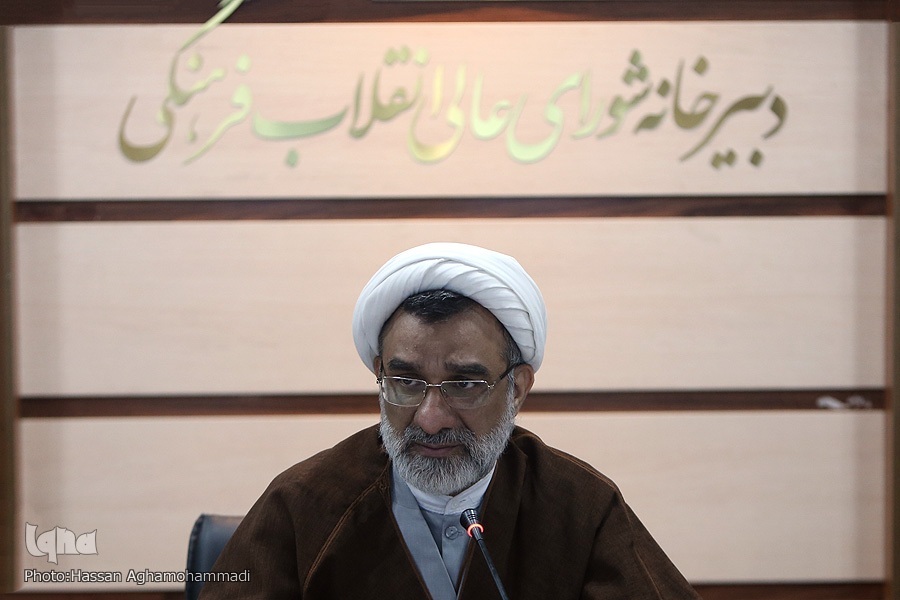 حکمرانی مردمی شبکه‌ای بهترین مدل برای حل مسائل زن و خانواده است