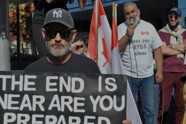 اتحاد مسلمانان و مسیحیان کانادا علیه مواد درسی غیراخلاقی