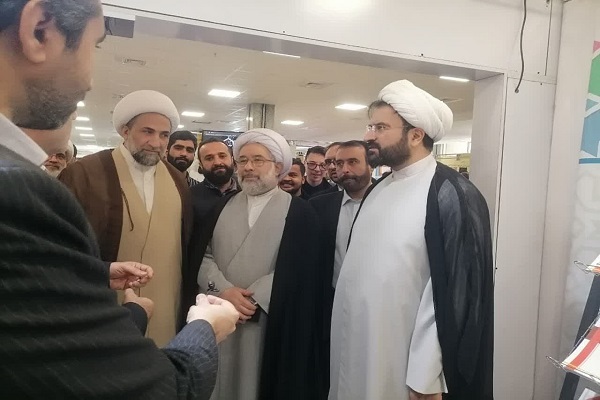 انجمن‌های علمی المصطفی به سمت عرصه‌های تخصصی حرکت کنند