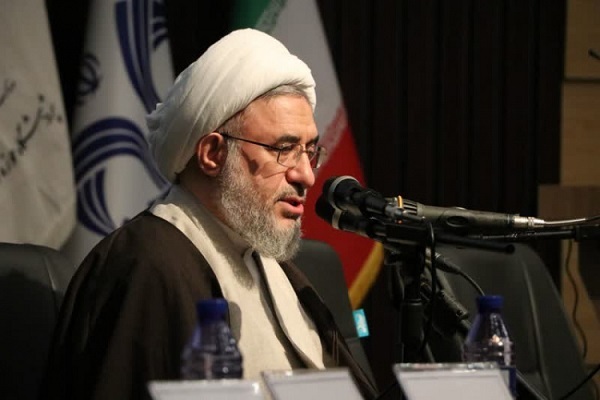 آیت‌الله اراکی، عضو جامعه مدرسین حوزه علمیه قم