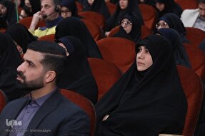 عامل بودن والدین به قرآن؛ الگویی برای قرآنی شدن فرزندان