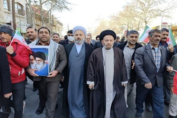 ملت ایران حافظ آرمان‌های انقلاب هستند