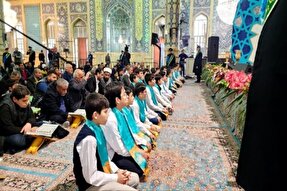 برپایی کرسی تلاوت خادمان حرم بانوی کرامت در مسجد جمکران + عکس