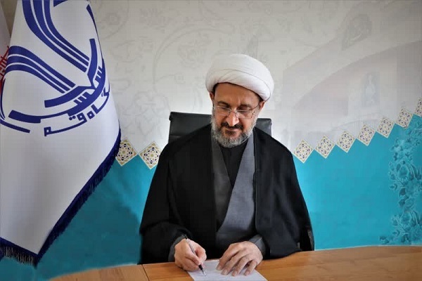 حجت‌الاسلام والمسلمین احمدحسین شریفی، رئیس دانشگاه قم