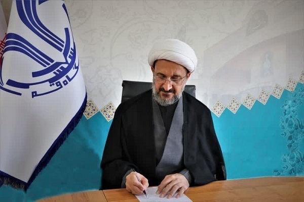 حجت‌الاسلام والمسلمین احمدحسین شریفی، رئیس دانشگاه قم