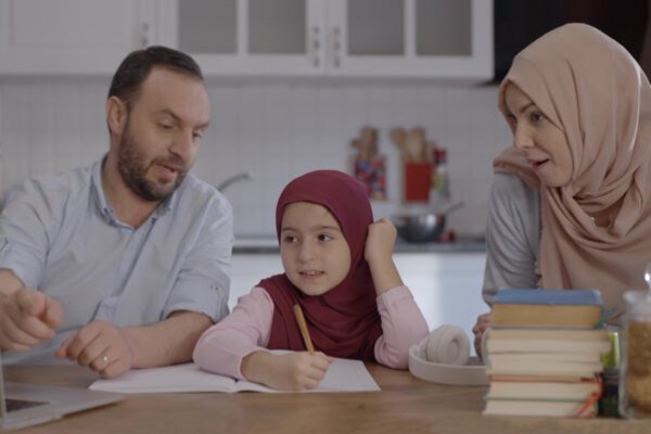 تعدیل و اصلاح سیاست‌های خانواده متناسب با واقعیت‌های جامعه