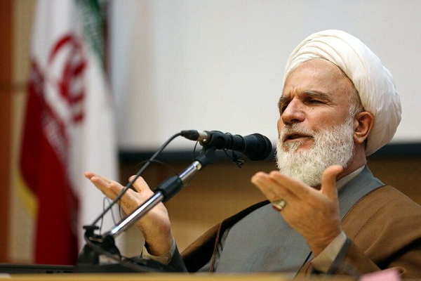 حجتالاسلام والمسلمین محمود محمدی عراقی، رئیس دفتر مقام معظم رهبری در قم  حجتالاسلام والمسلمین محمود محمدی عراقی، رئیس دفتر مقام معظم رهبری در قم