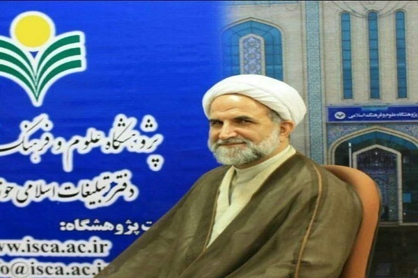 حجت‌الاسلام والمسلمین حسن شیرزاد کمانگر، عضو هیئت علمی پژوهشکده فرهنگ و معارف قرآن