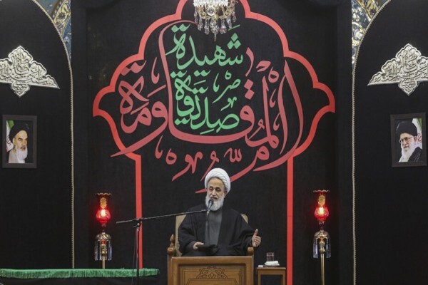 حجت‌الاسلام‌والمسلمین علیرضا پناهیان، استاد حوزه علمیه