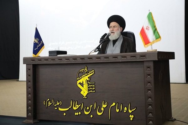 بهترین مکان برای مقابله با هجمه دشمن مسجد است