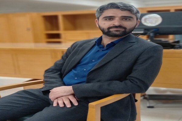 محمد حیدری، پژوهشگر و مدرس اقتصاد