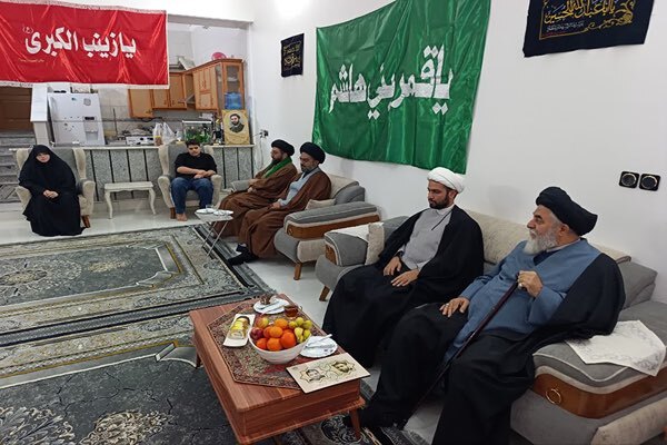 دیدار تولیت مسجد مقدس جمکران با خانواده شهید صداقت 