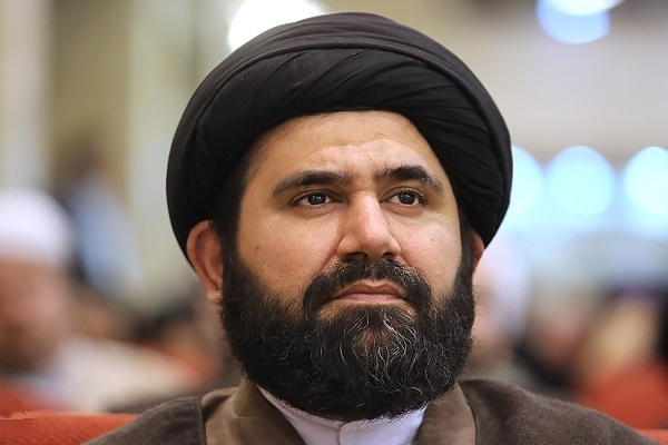 مساجد را با مشارکت همگانی برای میزبانی از اعتکاف آماده کنیم