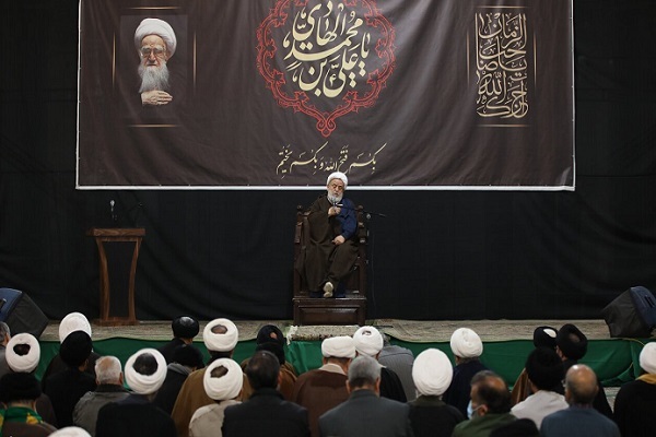 ایمان، قناعت و رجوع به اهل‌ بیت(ع)؛ پیام امام هادی(ع) برای جامعه امروز