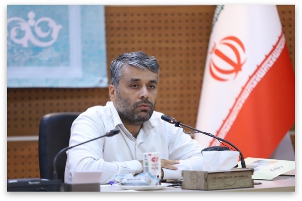 حمید نادری، رئیس اداره گردشگری و امور زائرین سازمان فرهنگی و هنری شهرداری قم