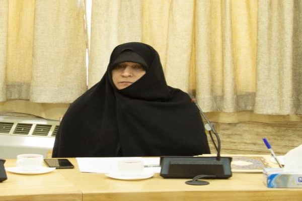 زهره شریعت ناصری، رئیس پژوهشگاه مطالعات اسلامی جامعه الزهرا(س)