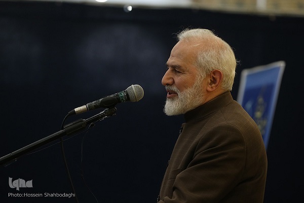 حبیب‌الله عزیزی، رییس هیئت مدیره اتحادیه مؤسسات و تشکل‌های قرآن و عترت قم