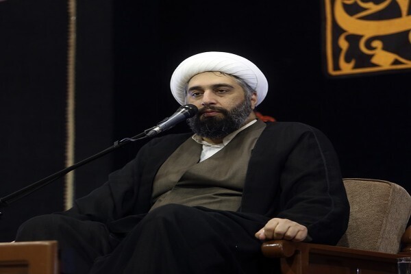 حجت‌الاسلام والمسلمین حامد کاشانی، سخنران حرم بانوی کرامت