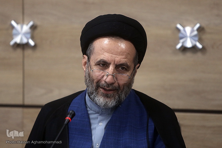 حجت‌الاسلام والمسلمین سیدرضا مودب، عضو هیئت علمی دانشگاه قم