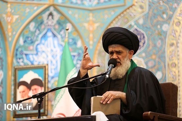 حجت‌الاسلام‌ والمسلمین سیدحسین مؤمنی، استاد حوزه علمیه قم