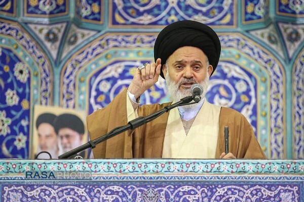 آیت‌الله سیدهاشم حسینی‌بوشهری، امام جمعه قم