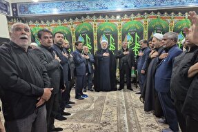 عکس | مراسم عزاداری شب نهم محرم در بیت نماینده ولی‌ فقیه در لرستان