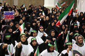 عکس | همایش «رهروان زینبی» در حرم بانوی کرامت