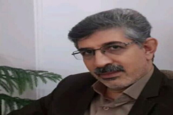 محمد فولادی، دانشیار گروه زبان و ادبیات فارسی دانشگاه قم