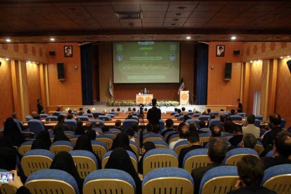 مراسم شکرانه خدمت خادمان موکب حرم بانوی کرامت در عمود ۱۰۸۰