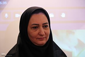 تجلیل از بانوی ارمنی مدافع وطن در اصفهان