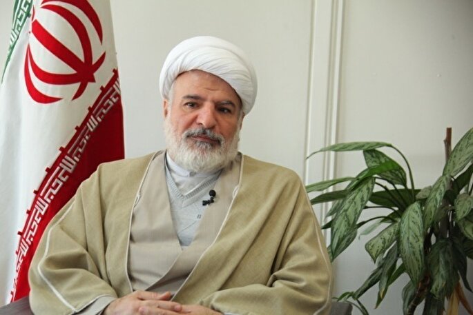 پرورش انسان برای رسیدن به قله‌های فضیلت اخلاقی؛ اساس رسالت پیامبر(ص)