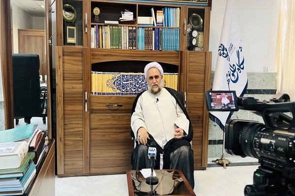 حجتالاسلام والمسلمین محسن مهاجرنیا، رئیس اندیشکده مطالعات انقلاب اسلامی طلوع مهر قم حجتالاسلام والمسلمین محسن مهاجرنیا، رئیس اندیشکده مطالعات انقلاب اسلامی طلوع مهر قم