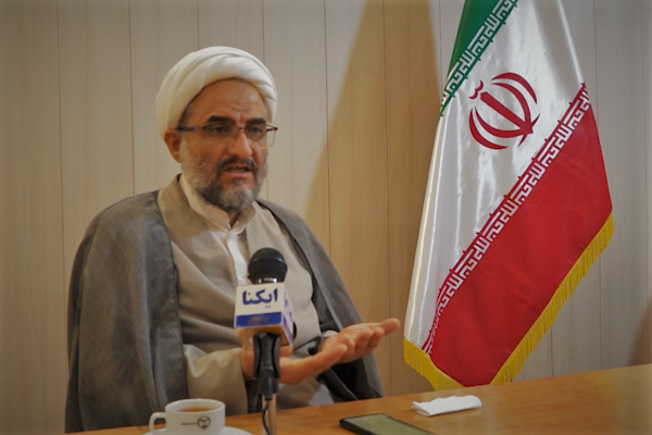 هنر جمهوری اسلامی؛ پرورش جوانان معتقد ایرانی است 