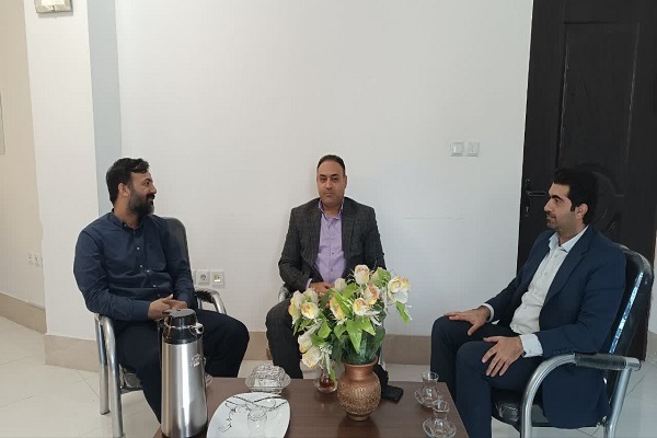 معاون فرهنگی جهاددانشگاهی با مدیر فرهنگی دانشگاه قم